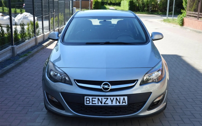 Opel Astra cena 32900 przebieg: 180000, rok produkcji 2014 z Płock małe 562